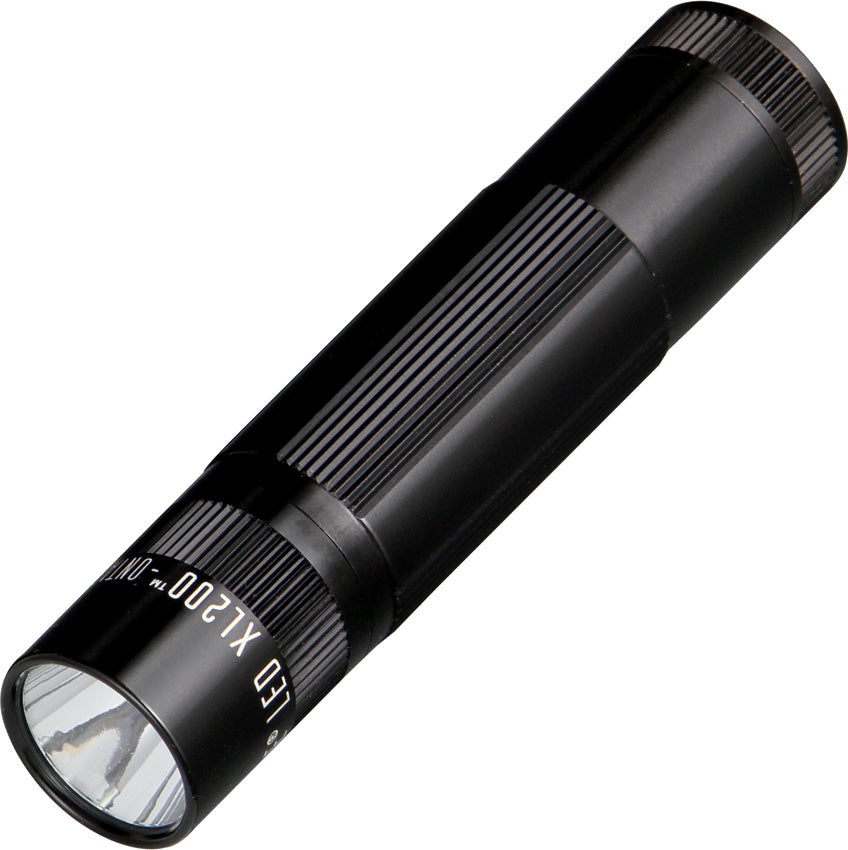 XL-200 Series LED Flashlight - ML66150