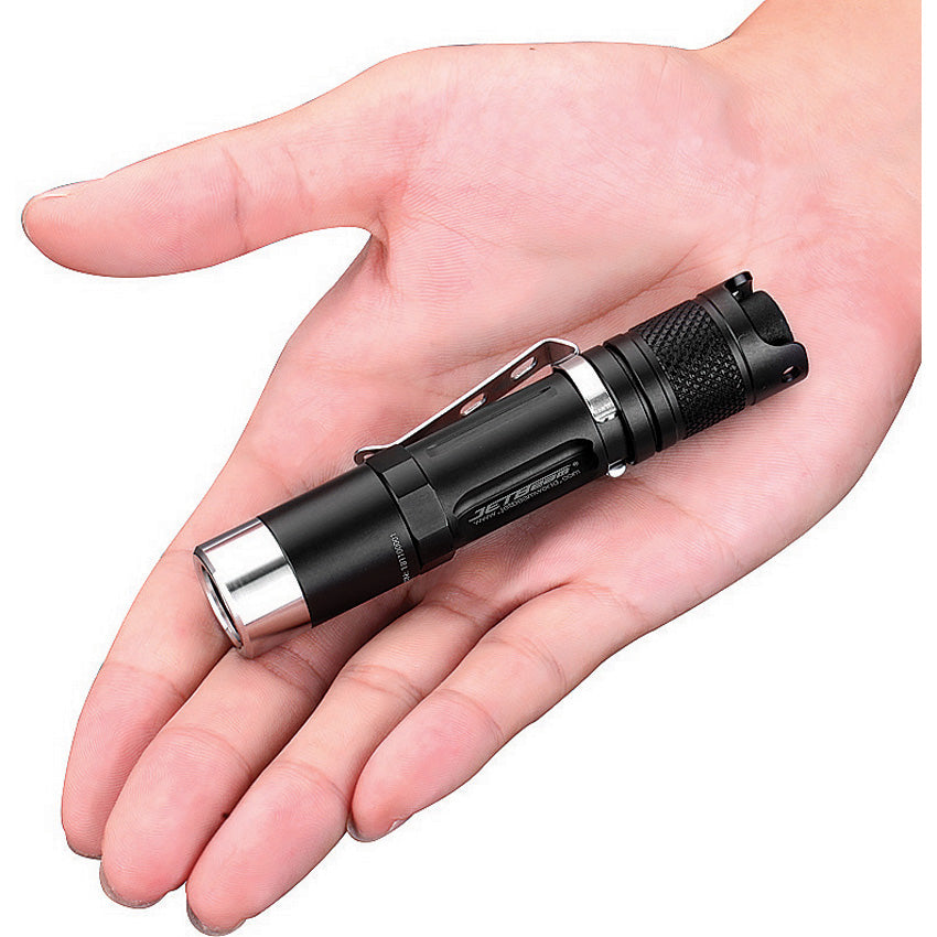 PA12 Professional Flashlight - JETPA12