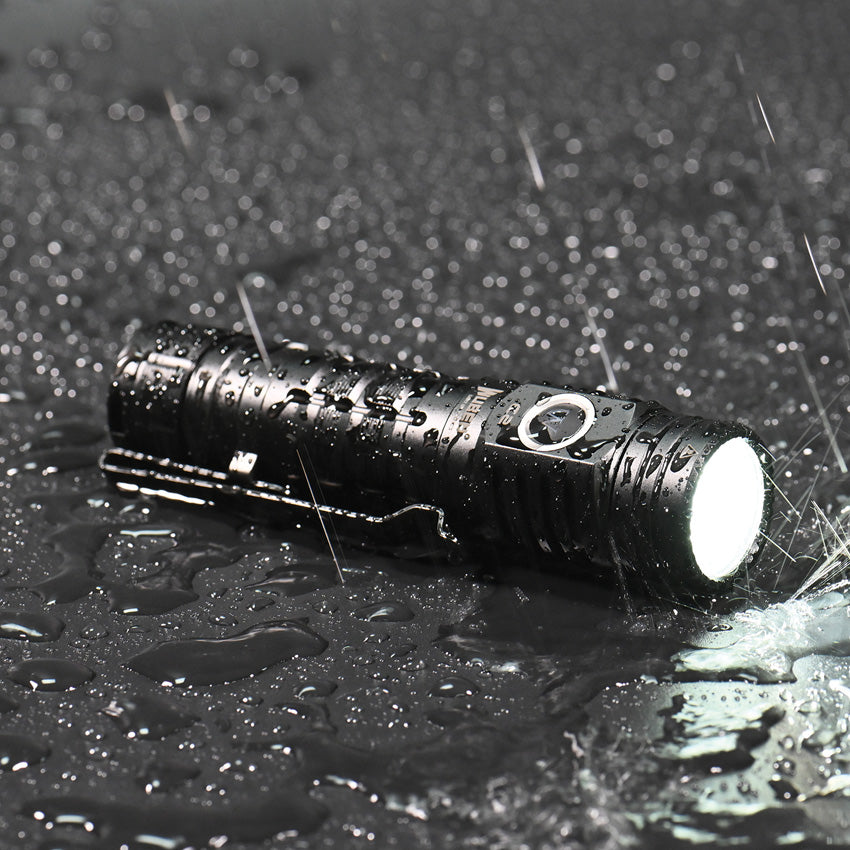 C2 Power Bank Flashlight - WBNC2