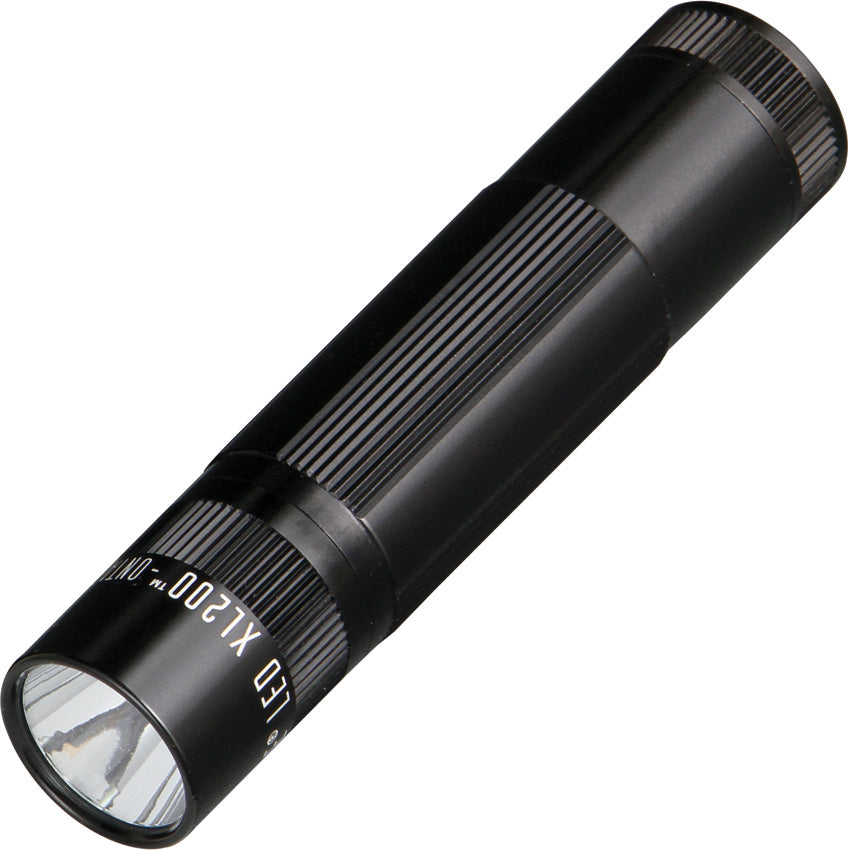 XL-200 Series LED Flashlight - ML66175